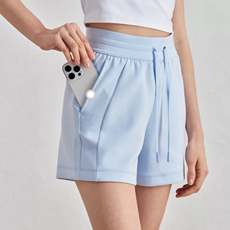 Pantalon de yoga quart de longueur simplifié, coupe ample